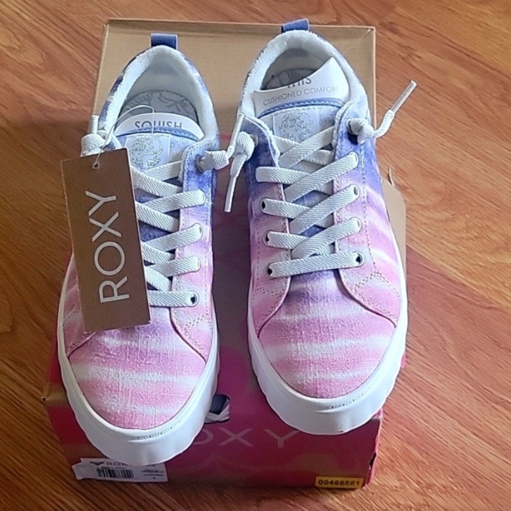 Roxy Pink and Purple Athletic Shoes - Picture 6 of 6